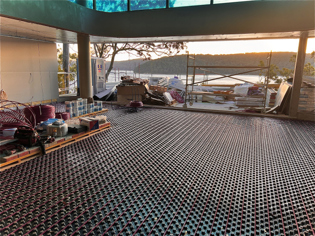 Hydronic Underfloor Cooling System